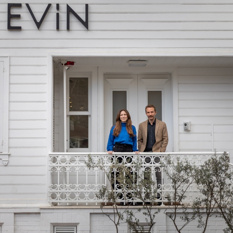EVİN 30 yaşında