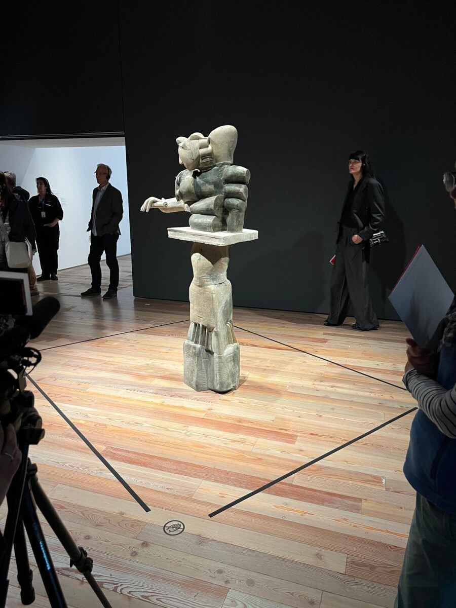 Azade Azade Köker’in yapıtı Museum Tinguely’de - Artam Antik A.Ş. Müzayede